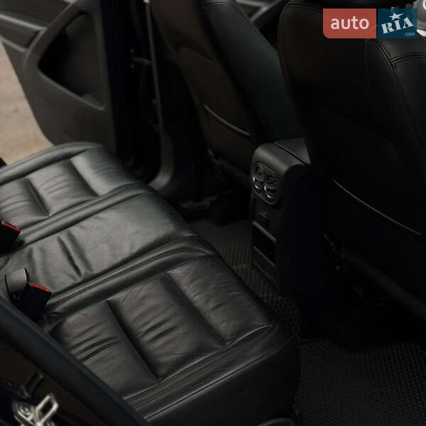 Внедорожник / Кроссовер Volkswagen Tiguan 2012 в Киеве