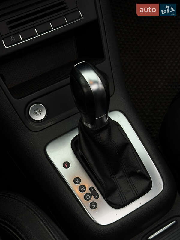 Внедорожник / Кроссовер Volkswagen Tiguan 2012 в Киеве