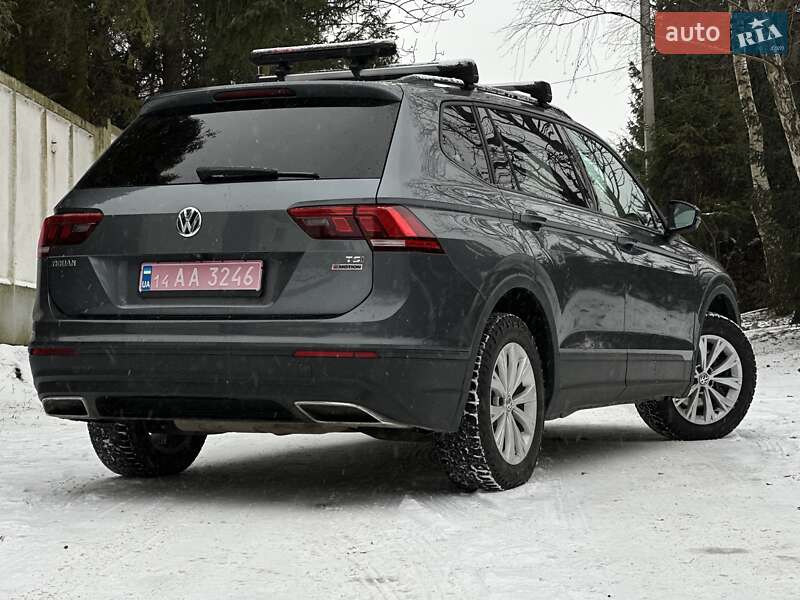 Внедорожник / Кроссовер Volkswagen Tiguan 2017 в Львове фото 26 Внедорожник / Кроссовер Volkswagen Tiguan 2017 в Львове