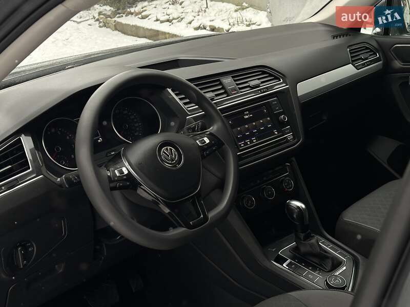 Внедорожник / Кроссовер Volkswagen Tiguan 2017 в Львове фото 37 Внедорожник / Кроссовер Volkswagen Tiguan 2017 в Львове