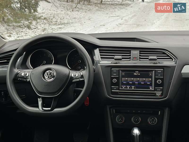 Внедорожник / Кроссовер Volkswagen Tiguan 2017 в Львове фото 46 Внедорожник / Кроссовер Volkswagen Tiguan 2017 в Львове
