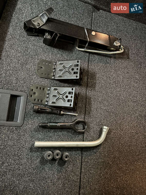 Внедорожник / Кроссовер Volkswagen Tiguan 2016 в Луцке фото 29 Внедорожник / Кроссовер Volkswagen Tiguan 2016 в Луцке