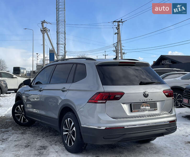 Внедорожник / Кроссовер Volkswagen Tiguan 2023 в Львове