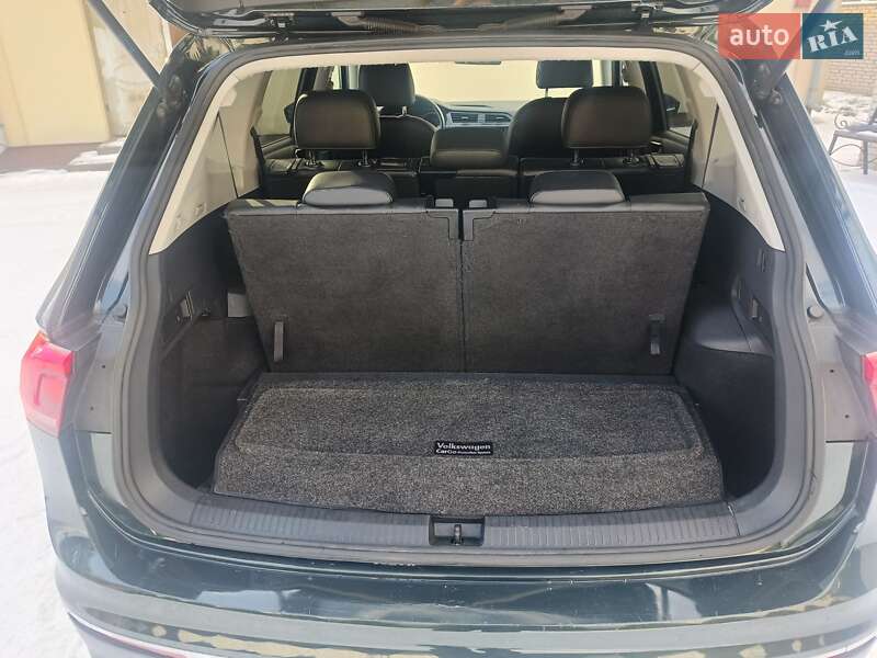 Внедорожник / Кроссовер Volkswagen Tiguan 2018 в Луцке фото 16 Внедорожник / Кроссовер Volkswagen Tiguan 2018 в Луцке