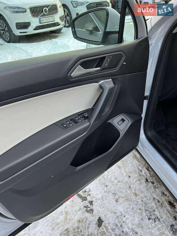 Внедорожник / Кроссовер Volkswagen Tiguan 2018 в Львове фото 9 Внедорожник / Кроссовер Volkswagen Tiguan 2018 в Львове
