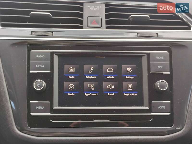 Внедорожник / Кроссовер Volkswagen Tiguan 2020 в Новом Роздоле фото 30 Внедорожник / Кроссовер Volkswagen Tiguan 2020 в Новом Роздоле