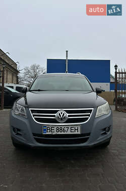 Позашляховик / Кросовер Volkswagen Tiguan 2009 в Миколаєві