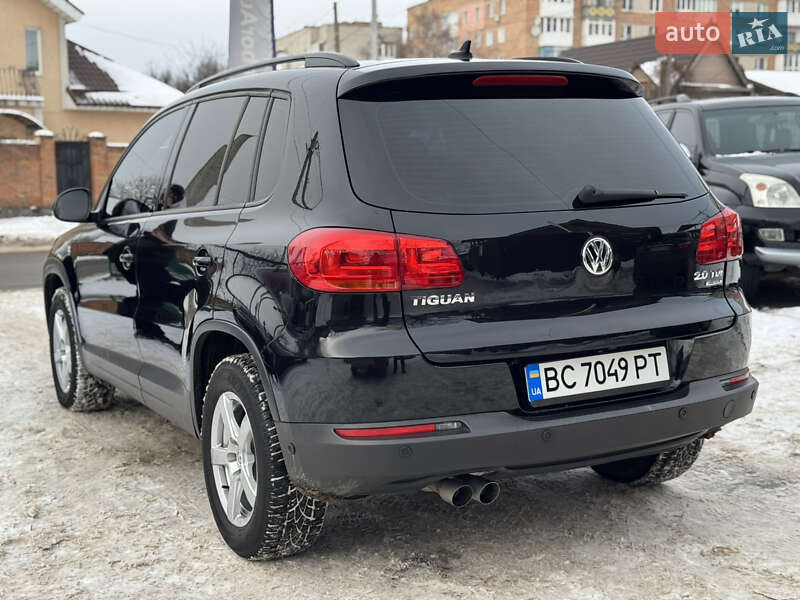 Внедорожник / Кроссовер Volkswagen Tiguan 2016 в Бердичеве
