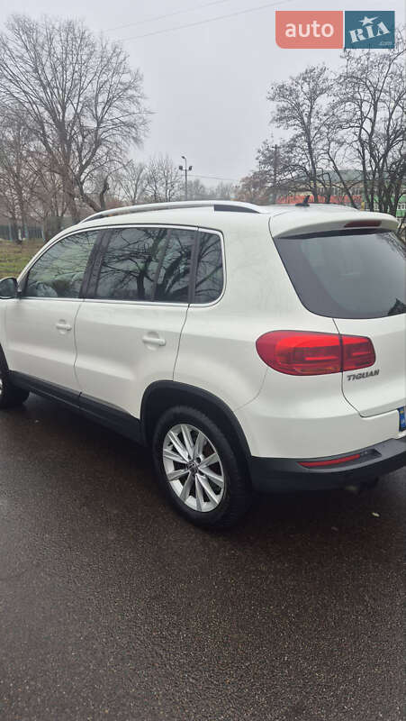 Внедорожник / Кроссовер Volkswagen Tiguan 2013 в Киеве фото 9 Внедорожник / Кроссовер Volkswagen Tiguan 2013 в Киеве