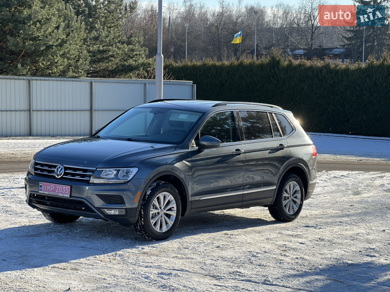 Свіжопригнаний 
Розмитнений
комплектація SE