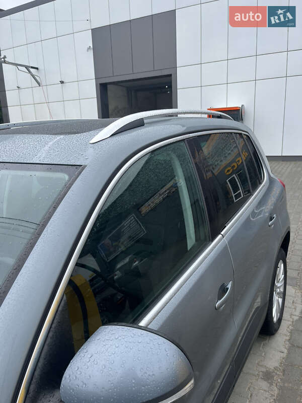 Позашляховик / Кросовер Volkswagen Tiguan 2008 в Чернівцях фото 7 Позашляховик / Кросовер Volkswagen Tiguan 2008 в Чернівцях