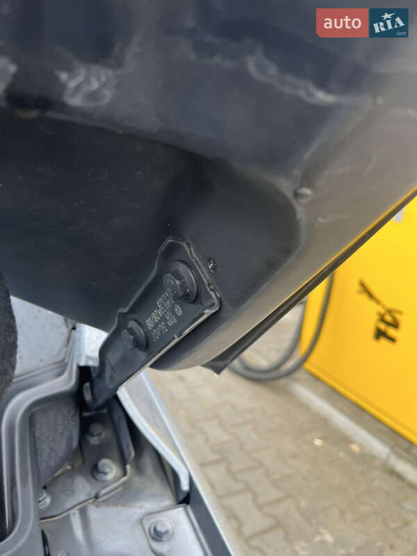 Позашляховик / Кросовер Volkswagen Tiguan 2008 в Чернівцях фото 19 Позашляховик / Кросовер Volkswagen Tiguan 2008 в Чернівцях