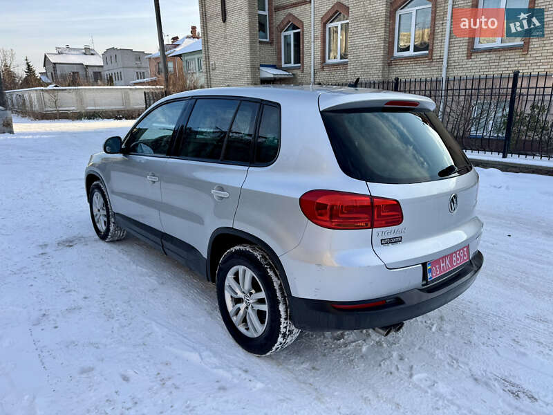 Внедорожник / Кроссовер Volkswagen Tiguan 2012 в Киеве фото 3 Внедорожник / Кроссовер Volkswagen Tiguan 2012 в Киеве