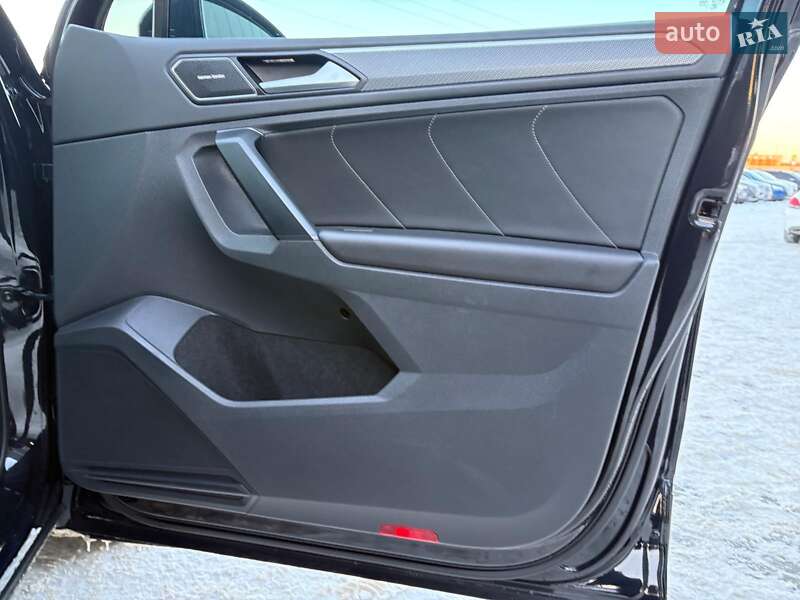 Позашляховик / Кросовер Volkswagen Tiguan 2020 в Львові