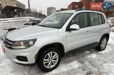 Внедорожник / Кроссовер Volkswagen Tiguan 2017 в Полтаве