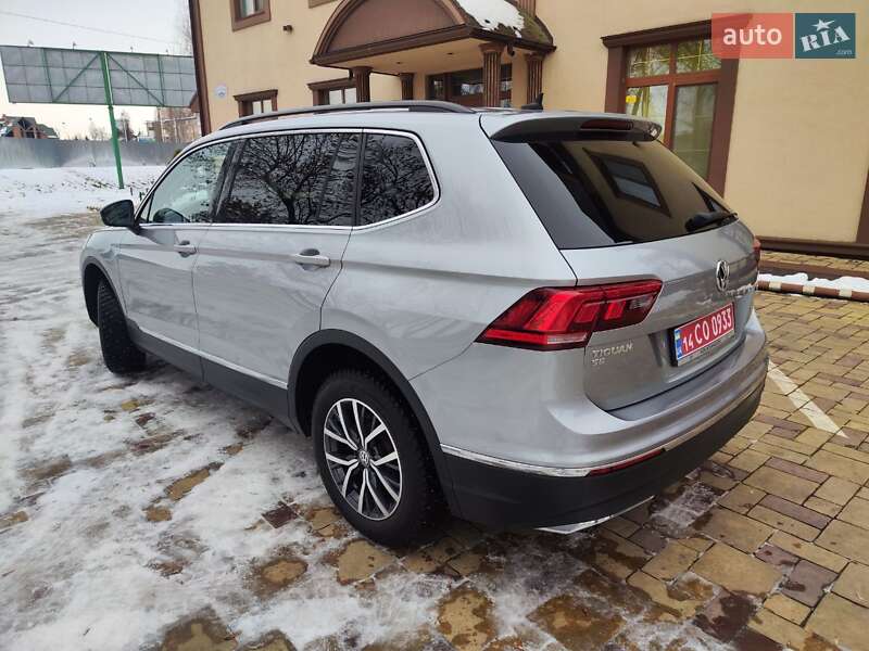 Внедорожник / Кроссовер Volkswagen Tiguan 2020 в Кременчуге фото 8 Внедорожник / Кроссовер Volkswagen Tiguan 2020 в Кременчуге