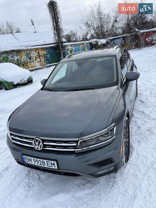 Внедорожник / Кроссовер Volkswagen Tiguan 2018 в Харькове