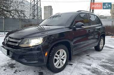 Внедорожник / Кроссовер Volkswagen Tiguan 2017 в Харькове