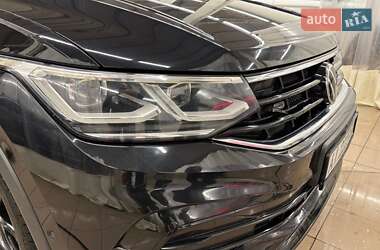 Позашляховик / Кросовер Volkswagen Tiguan 2021 в Києві