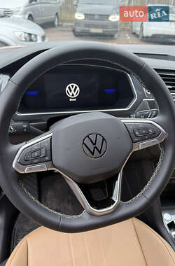 Внедорожник / Кроссовер Volkswagen Tiguan 2023 в Житомире