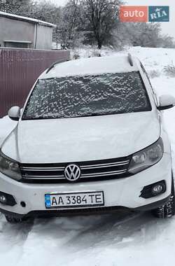 Внедорожник / Кроссовер Volkswagen Tiguan 2017 в Киеве