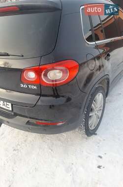 Позашляховик / Кросовер Volkswagen Tiguan 2008 в Гощі