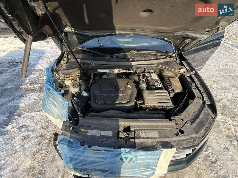 Внедорожник / Кроссовер Volkswagen Tiguan 2018 в Стрые