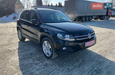 Внедорожник / Кроссовер Volkswagen Tiguan 2015 в Ровно