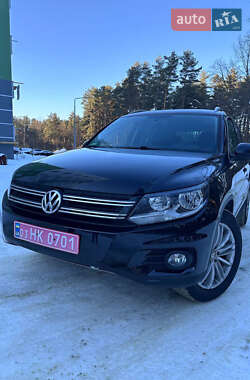 Внедорожник / Кроссовер Volkswagen Tiguan 2013 в Новояворовске