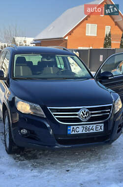 Позашляховик / Кросовер Volkswagen Tiguan 2011 в Луцьку
