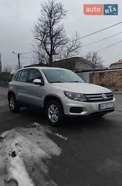 Позашляховик / Кросовер Volkswagen Tiguan 2012 в Одесі