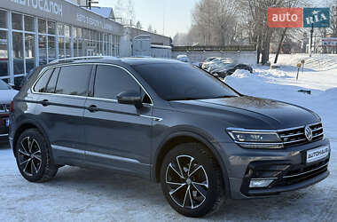 Позашляховик / Кросовер Volkswagen Tiguan 2017 в Житомирі