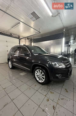 Позашляховик / Кросовер Volkswagen Tiguan 2015 в Кропивницькому