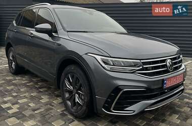 Внедорожник / Кроссовер Volkswagen Tiguan 2023 в Николаеве