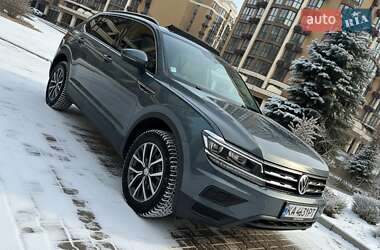 Внедорожник / Кроссовер Volkswagen Tiguan 2019 в Киеве
