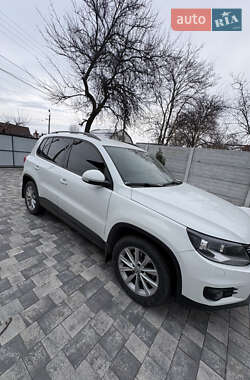 Внедорожник / Кроссовер Volkswagen Tiguan 2017 в Кременчуге