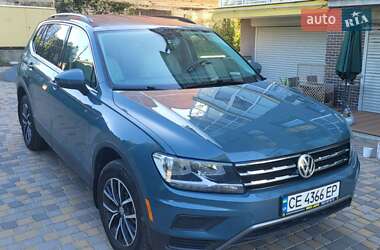 Позашляховик / Кросовер Volkswagen Tiguan 2019 в Чернівцях