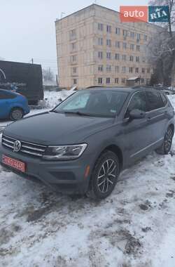 Внедорожник / Кроссовер Volkswagen Tiguan 2020 в Буче