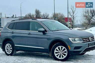 Внедорожник / Кроссовер Volkswagen Tiguan 2018 в Киеве