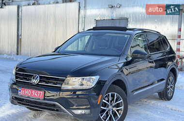 Внедорожник / Кроссовер Volkswagen Tiguan 2017 в Ковеле
