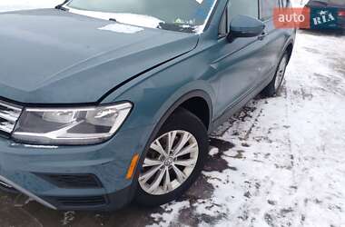 Внедорожник / Кроссовер Volkswagen Tiguan 2019 в Ровно