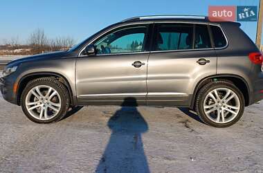 Внедорожник / Кроссовер Volkswagen Tiguan 2016 в Желтых Водах