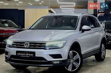 Внедорожник / Кроссовер Volkswagen Tiguan 2018 в Николаеве