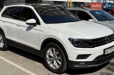 Внедорожник / Кроссовер Volkswagen Tiguan 2018 в Ирпене