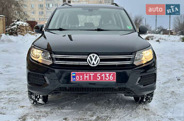 Внедорожник / Кроссовер Volkswagen Tiguan 2016 в Староконстантинове