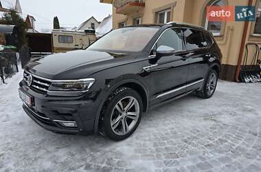 Внедорожник / Кроссовер Volkswagen Tiguan 2020 в Ковеле