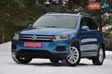 Внедорожник / Кроссовер Volkswagen Tiguan 2017 в Дрогобыче