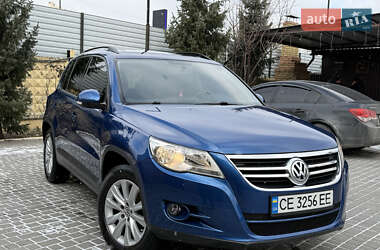 Внедорожник / Кроссовер Volkswagen Tiguan 2009 в Запорожье