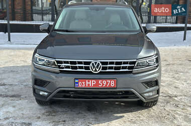 Позашляховик / Кросовер Volkswagen Tiguan 2018 в Вінниці