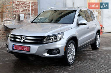 Позашляховик / Кросовер Volkswagen Tiguan 2016 в Луцьку